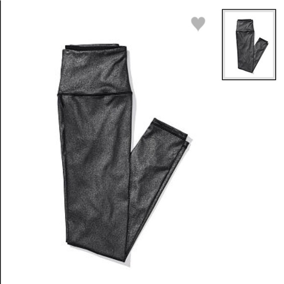 Victoria's Secret Pants - Victoria Secret Knockout Sport Shine Tight M, NWOT